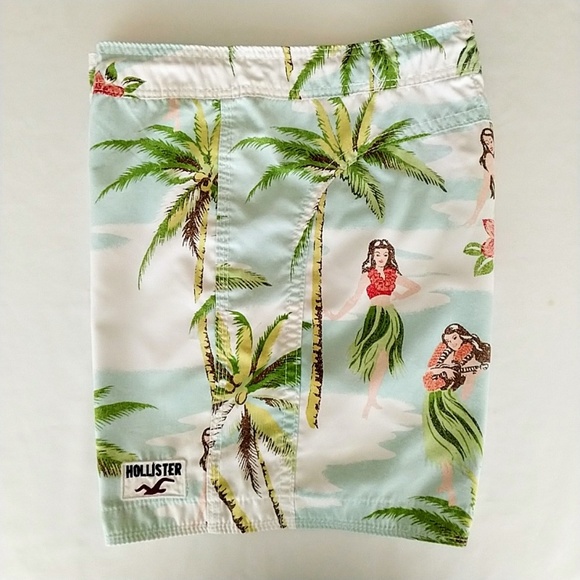 Hollister Men's Swimtrunks Size XL - Picture 2 of 6